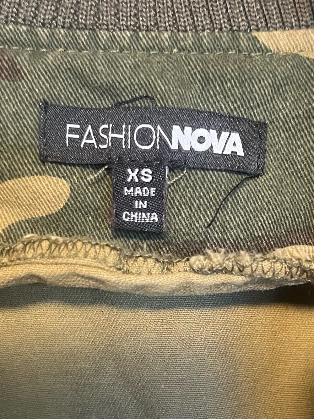 FASHION NOVA Camo Distressed Bomber Jacket - Size XS - - Picture 9 of 15